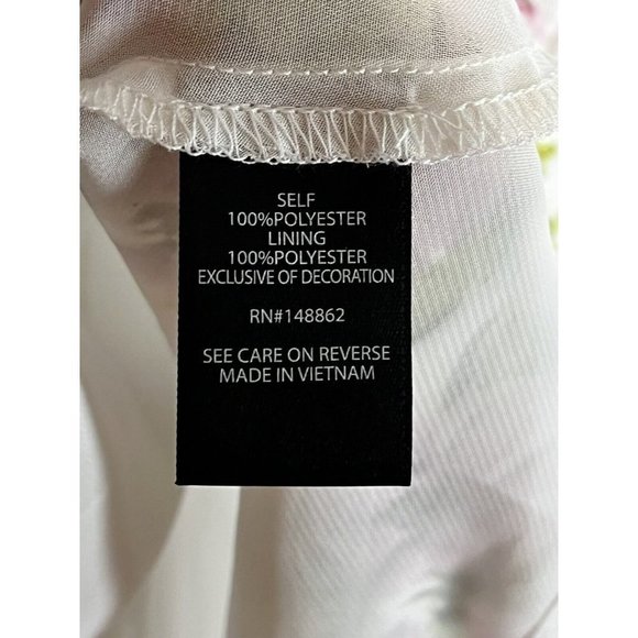 Torrid Size 2X Peplum Chiffon Clip Dot Lace‎ Inset Top White Pink Floral V Neck - Picture 10 of 14